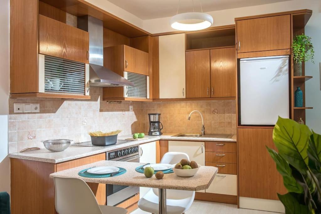 Mojo - Central Cozy Apartment Heraklion  ภายนอก รูปภาพ